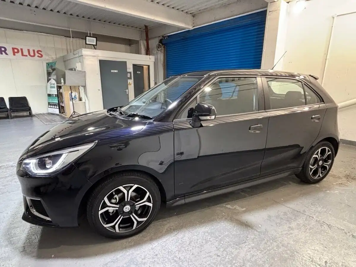 2023-mg-mg3-15-vti-tech-exclusive-nav-big-3