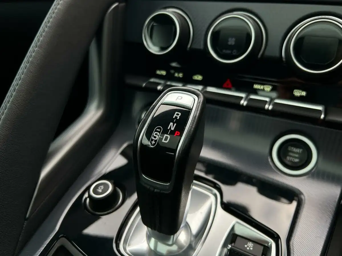 2019-jaguar-f-type-20-i4-r-dynamic-ss-coupe-big-19