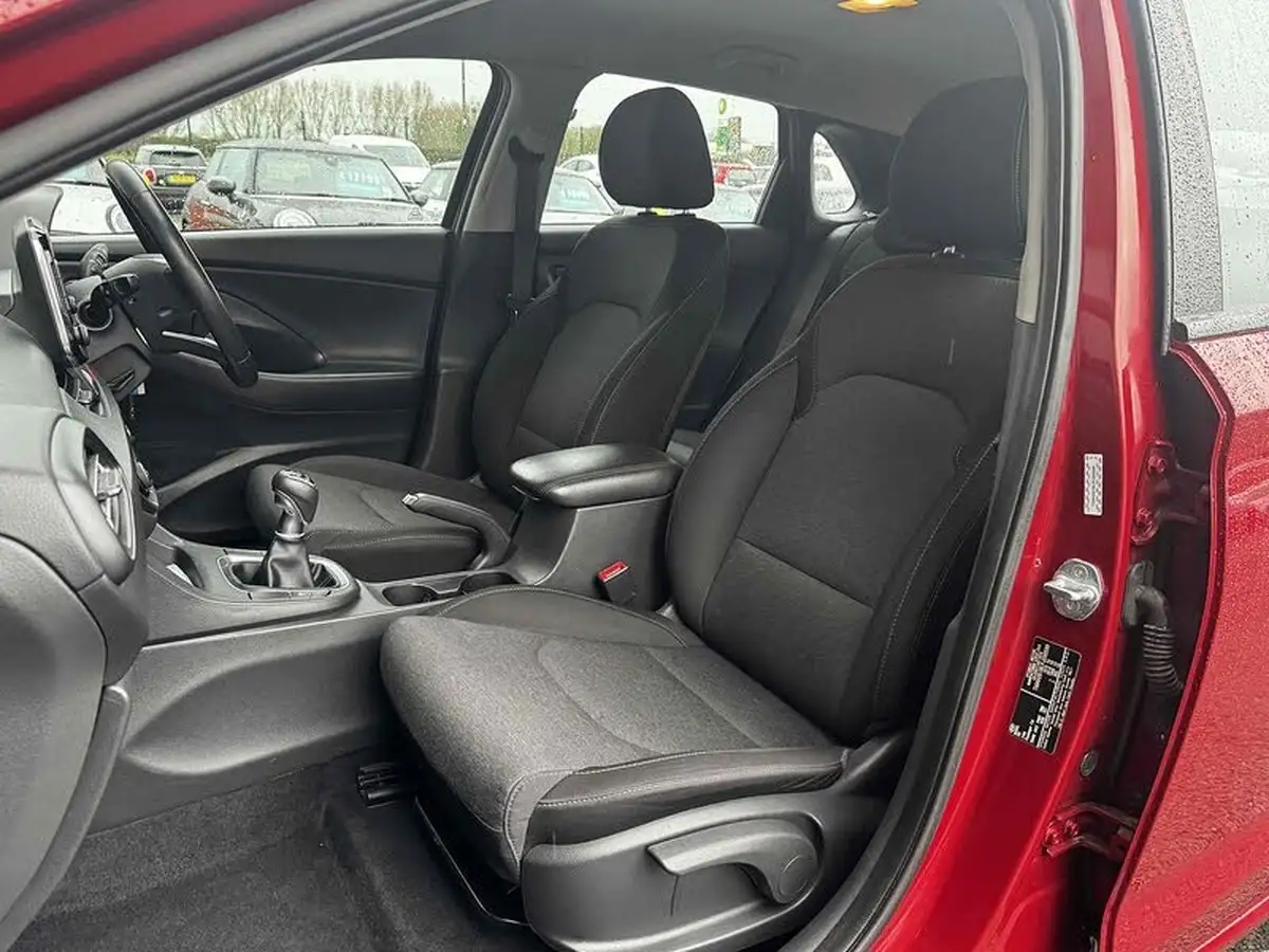 2023-hyundai-i30-10-t-gdi-se-connect-hatchback-big-26