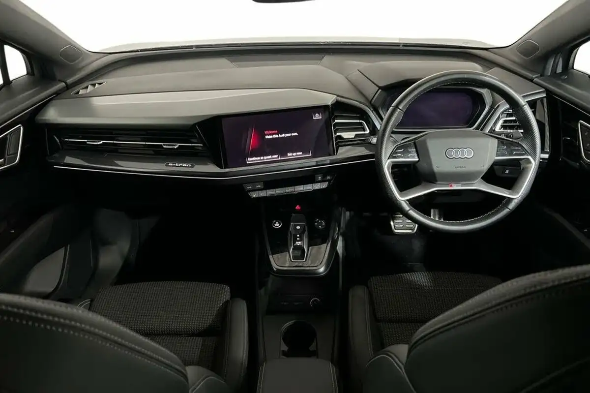 2023-audi-q4-e-tron-35e-s-line-station-wagon-big-9