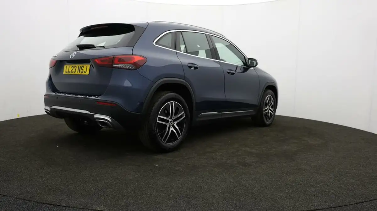 2023-mercedes-benz-gla-class-13-gla-200-sport-executive-station-wagon-big-79