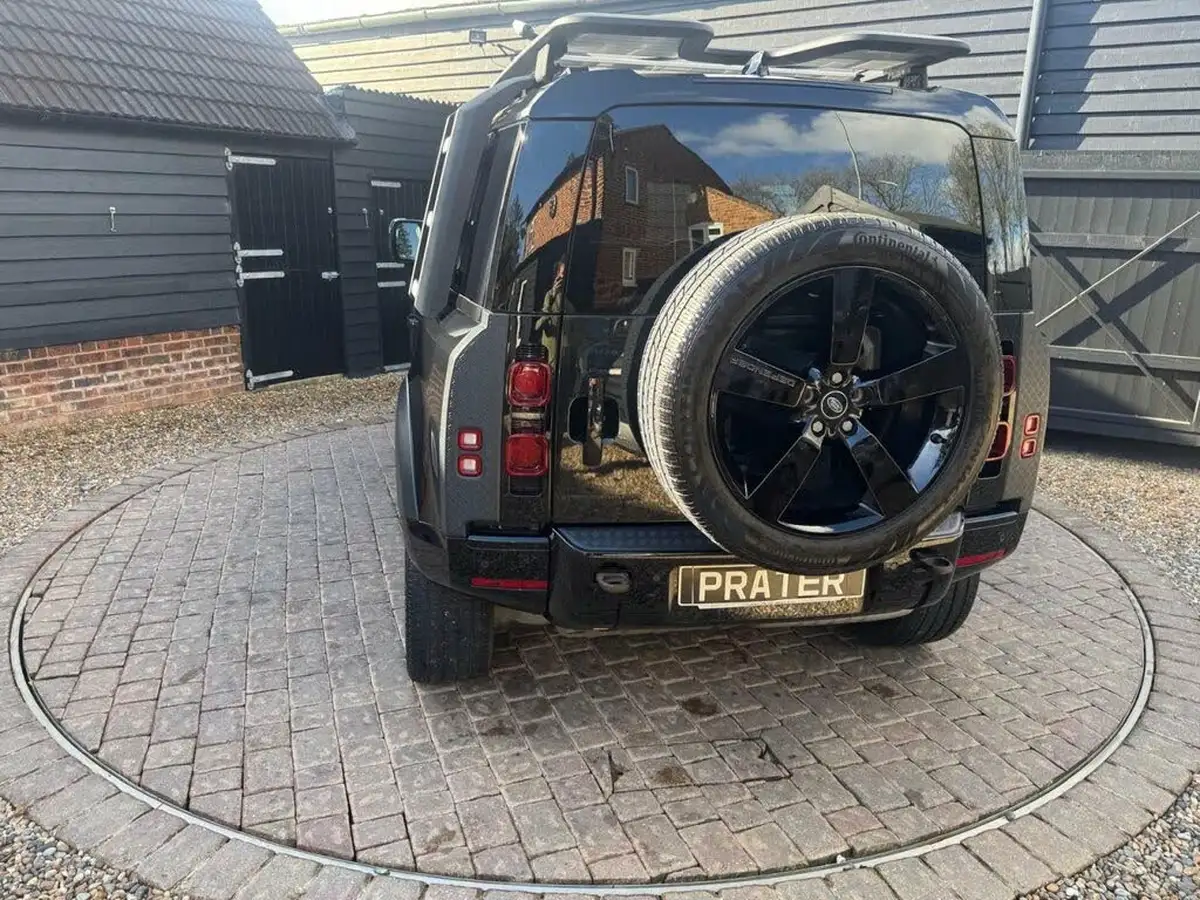 2022-land-rover-90-defender-30-d250-x-dynamic-se-big-36