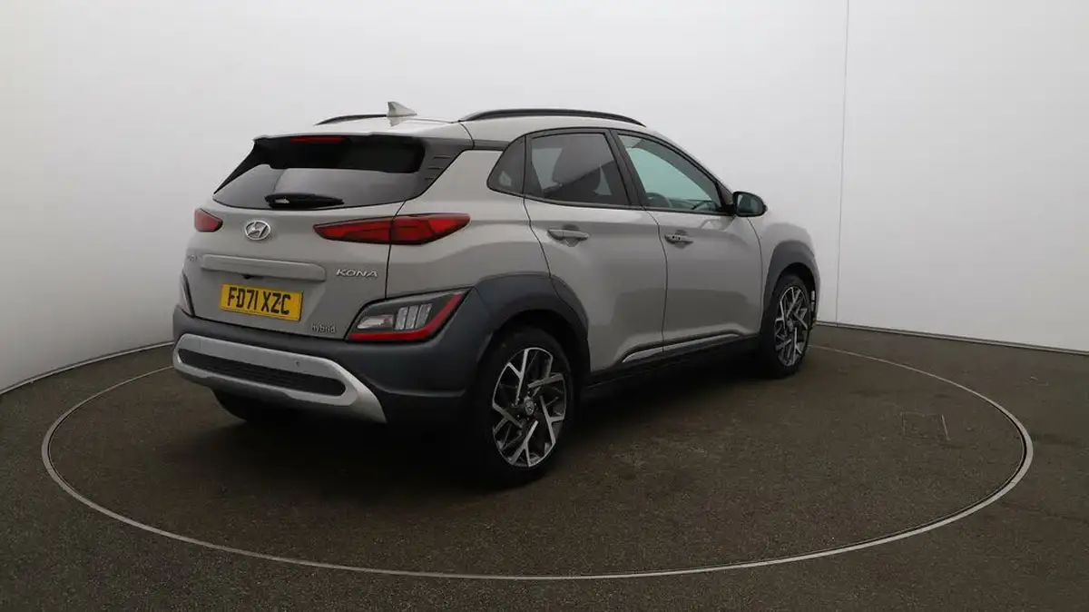 2022-hyundai-kona-16-gdi-premium-big-45