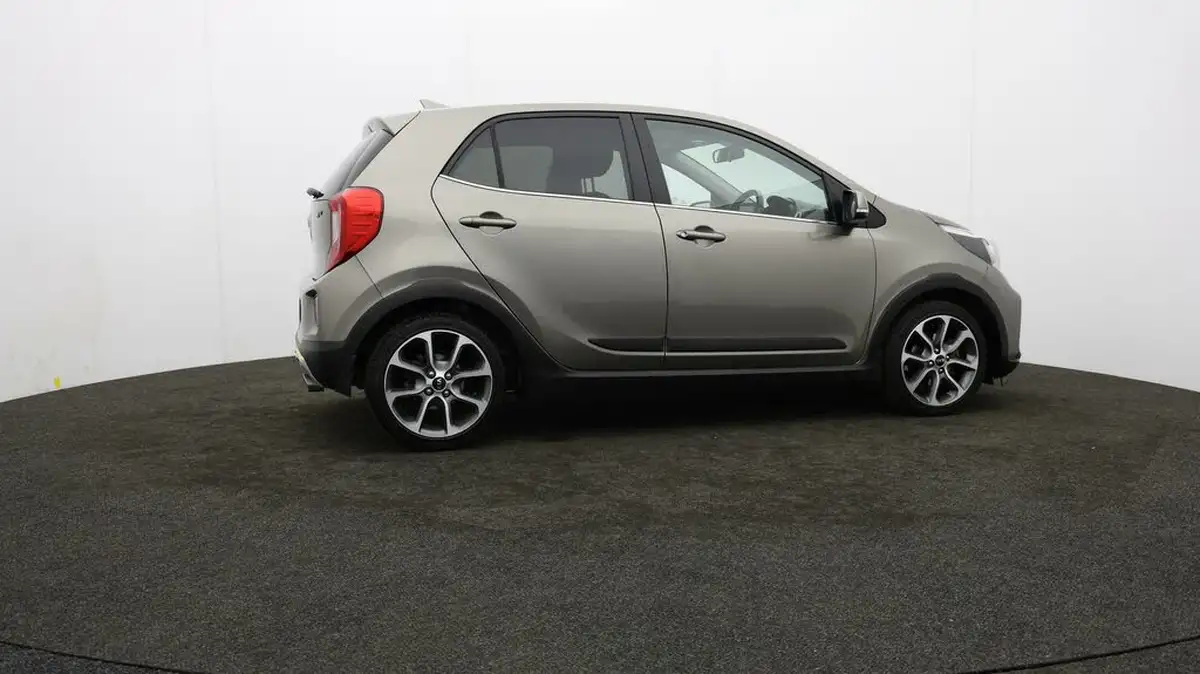 2020-kia-picanto-125-x-line-big-28