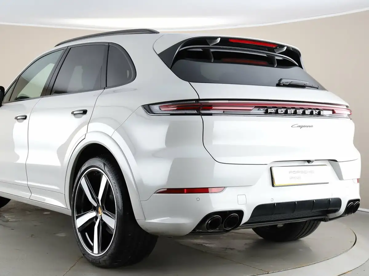 2024-porsche-cayenne-30-v6-353ps-station-wagon-big-45