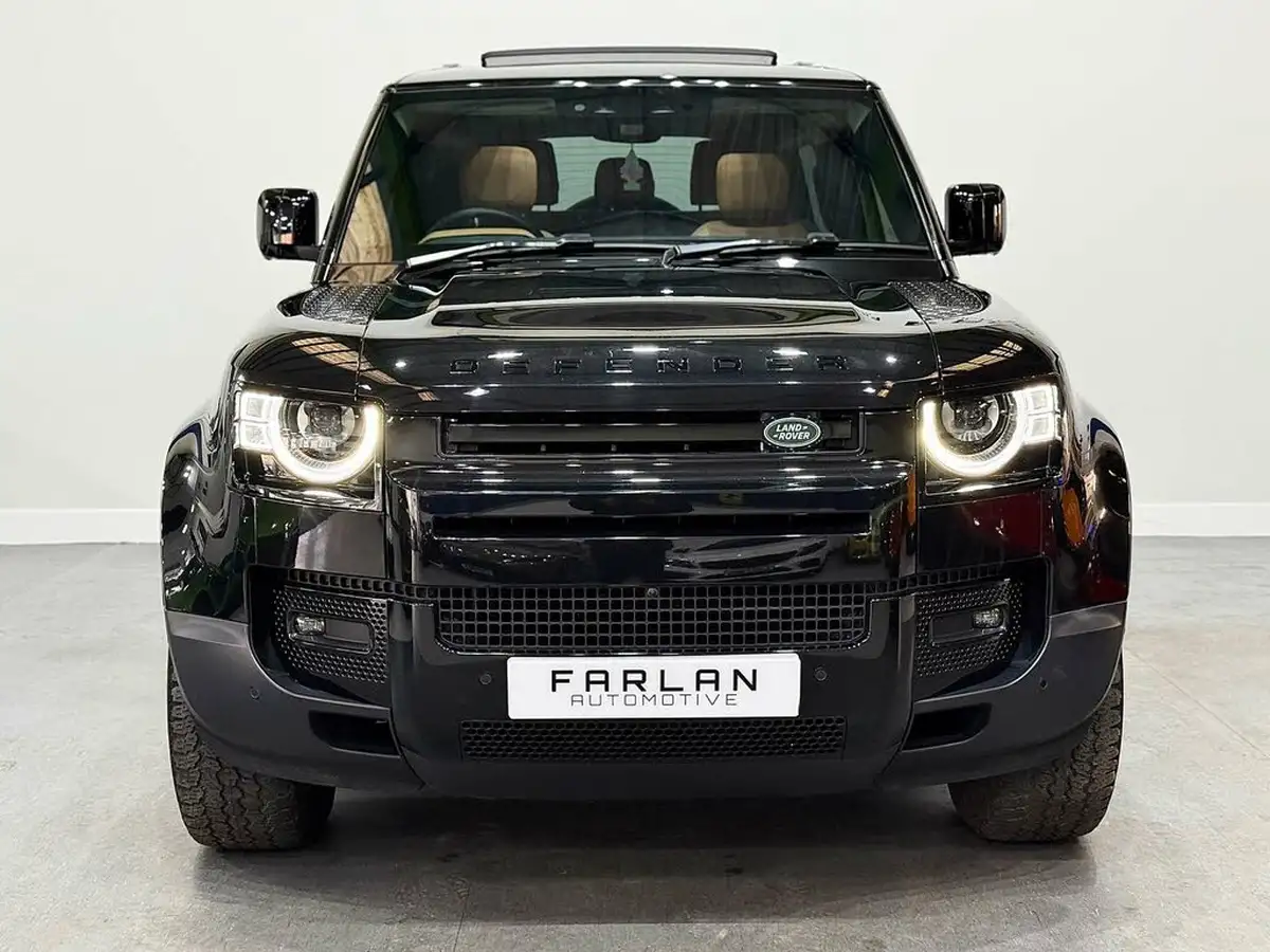 2022-land-rover-90-defender-30-d250-hse-big-10
