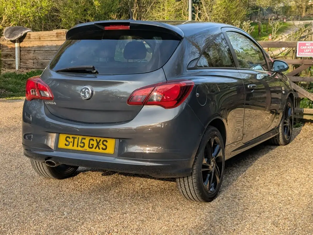 2015-vauxhall-corsa-14-limited-edition-3d-big-30