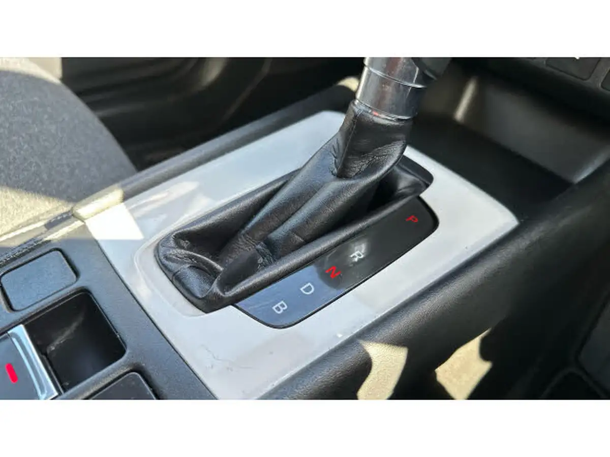 2022-honda-jazz-15-i-mmd-ex-107ps-big-16