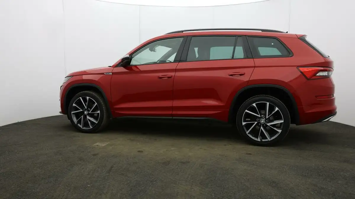 2019-skoda-kodiaq-20tdi-sportline-190ps-seats-scr-dsg-big-57