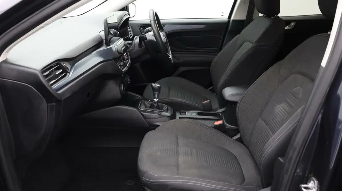 2021-ford-focus-10t-active-edition-125ps-hybrid-mhev-hatchback-big-13