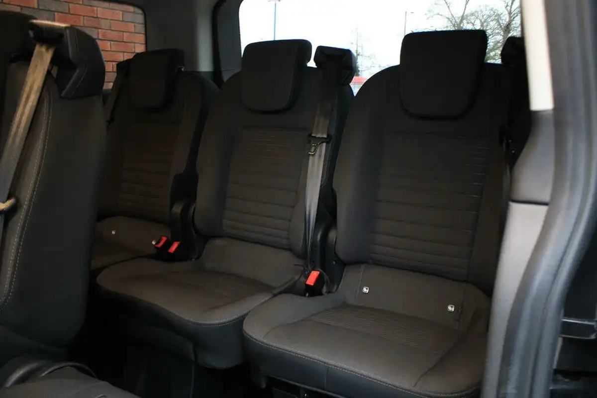 2021-ford-tourneo-custom-20tdci-320-l1-zetec-130pseu6dt-auto-big-21