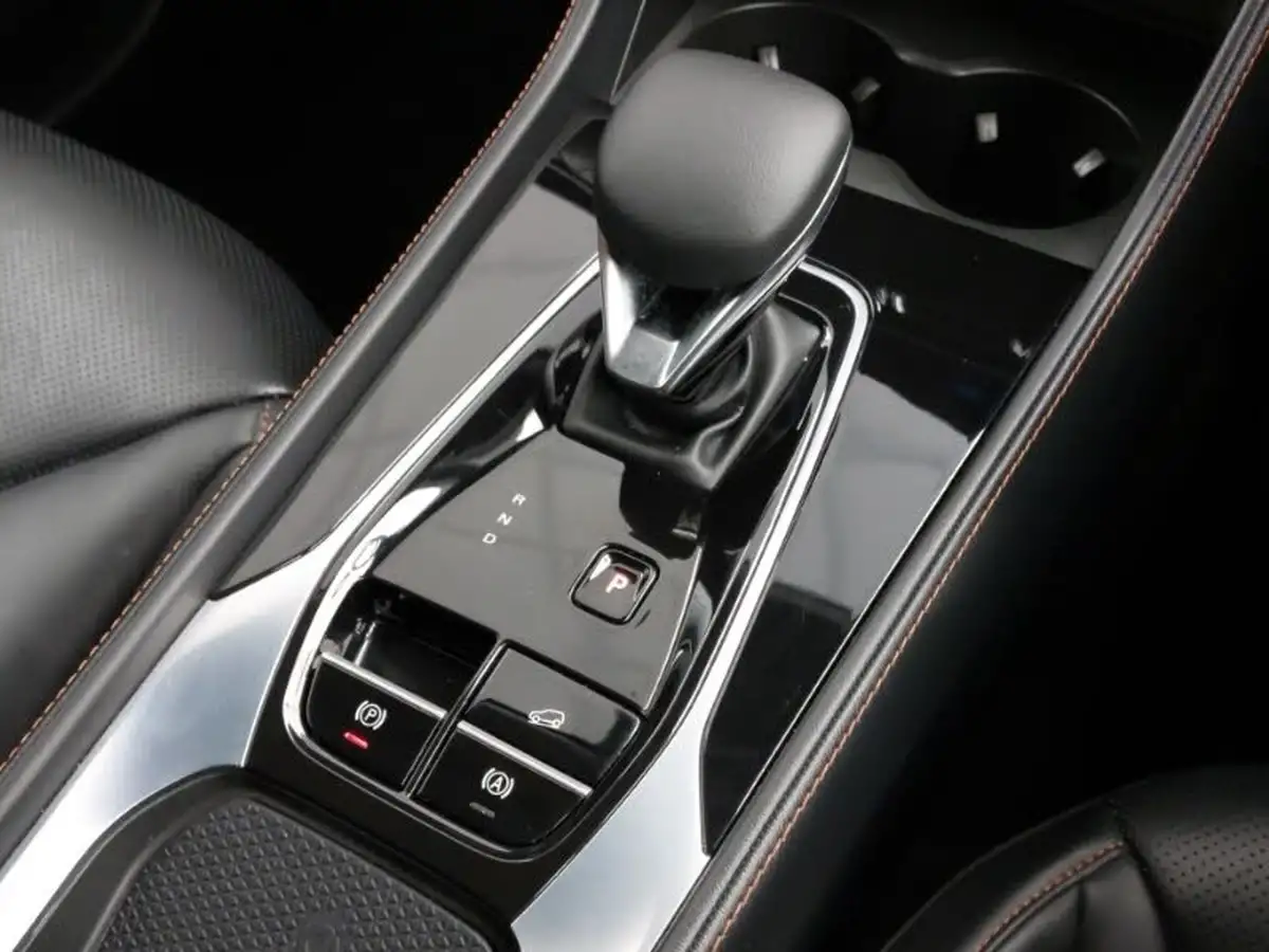 2024-mg-hs-15t-gdi-trophy-273ps-plug-in-hybrid-1496cc-auto-big-11