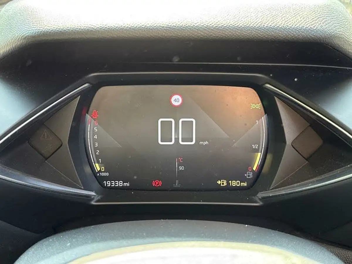 2022-ds-ds-3-crossback-12-puretech-bastille-100ps-big-15