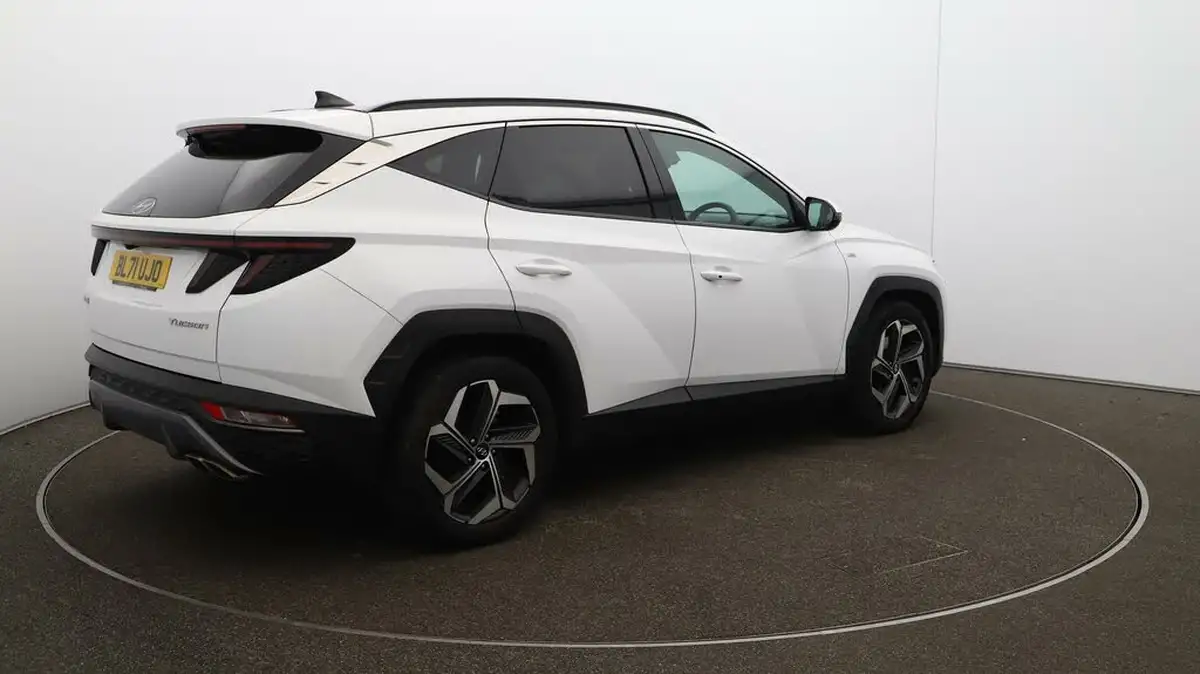 2022-hyundai-tucson-16-t-gdi-ultimate-150ps-48-volt-mhev-dct-big-46