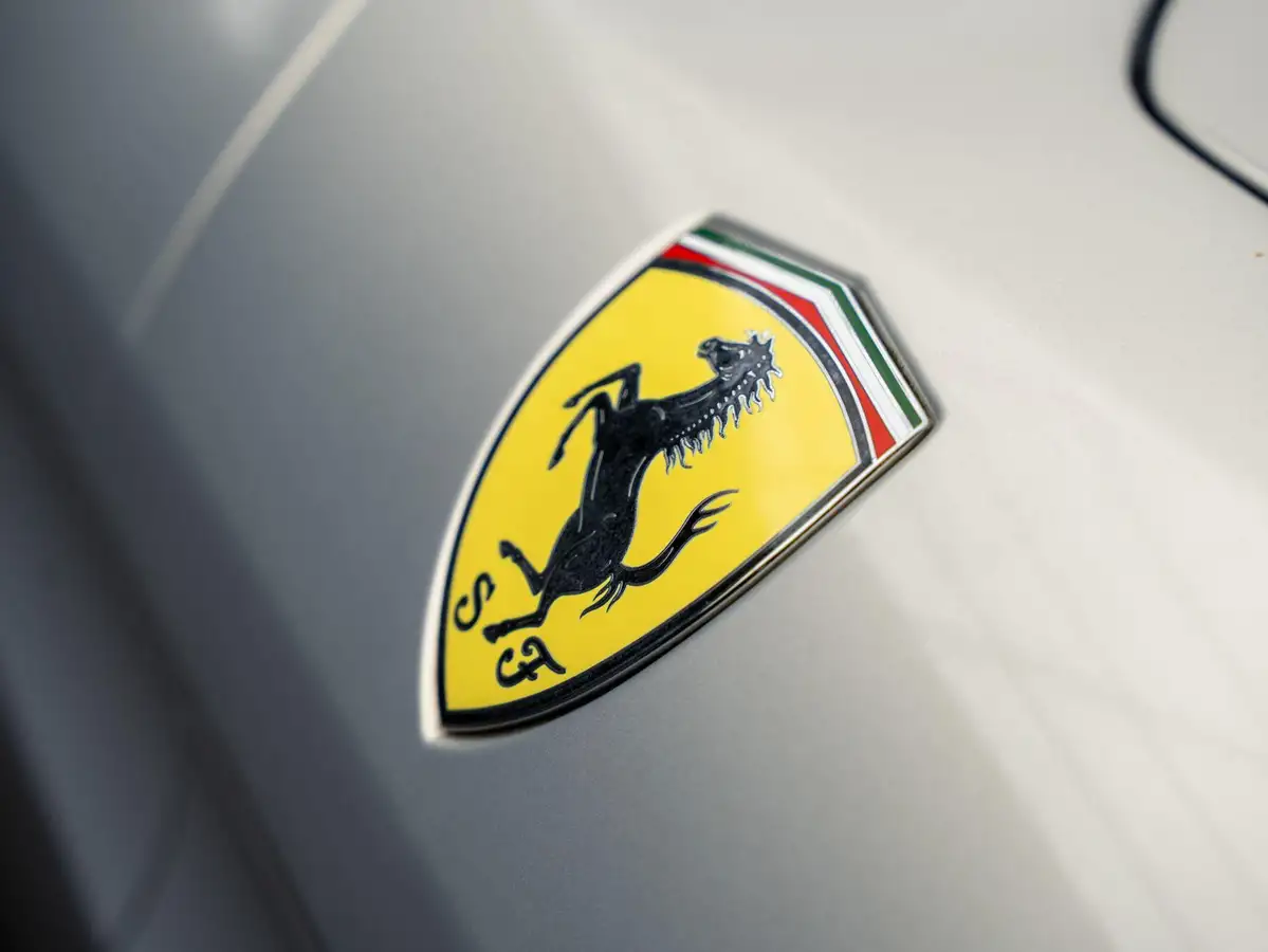 2016-ferrari-california-39-t-big-7
