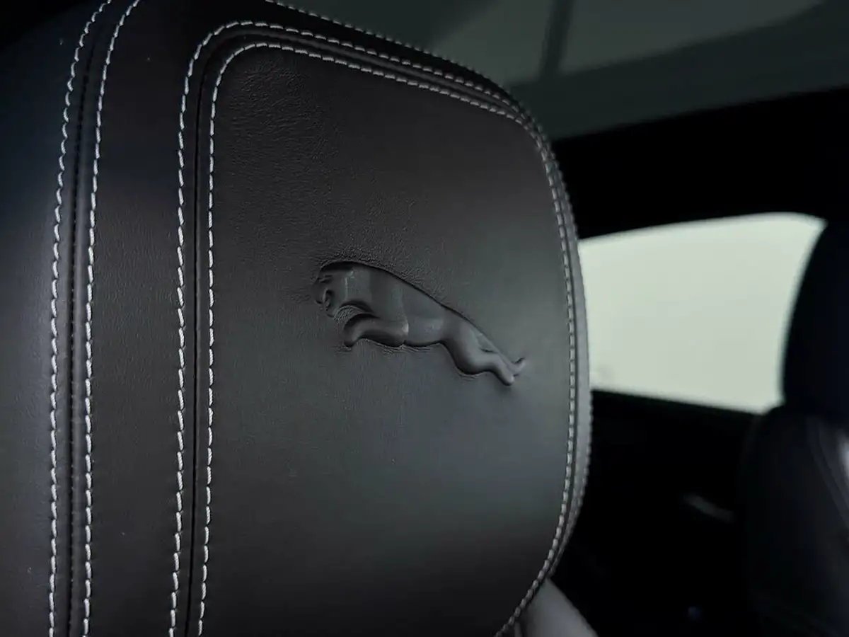 2024-jaguar-i-pace-ev400-r-dynamic-hse-black-big-23