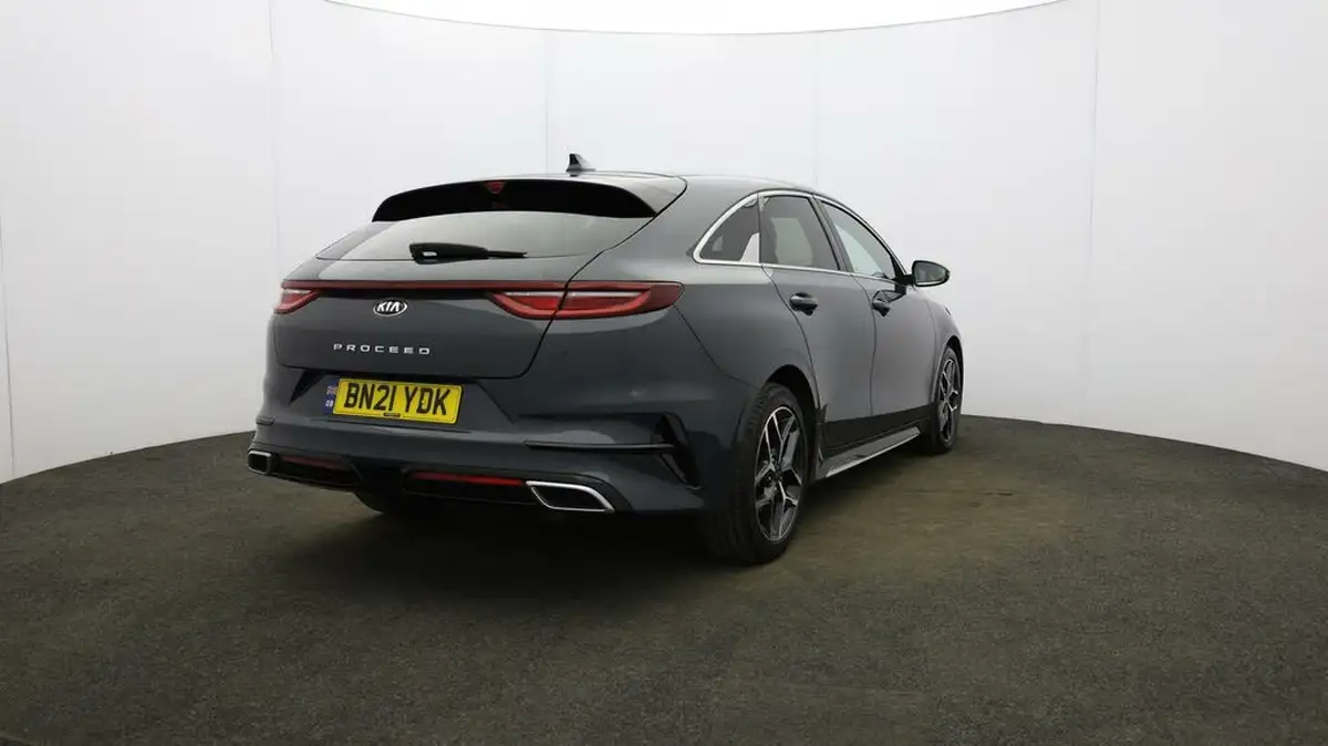 2021-kia-pro-ceed-15-t-gdi-gt-line-big-51