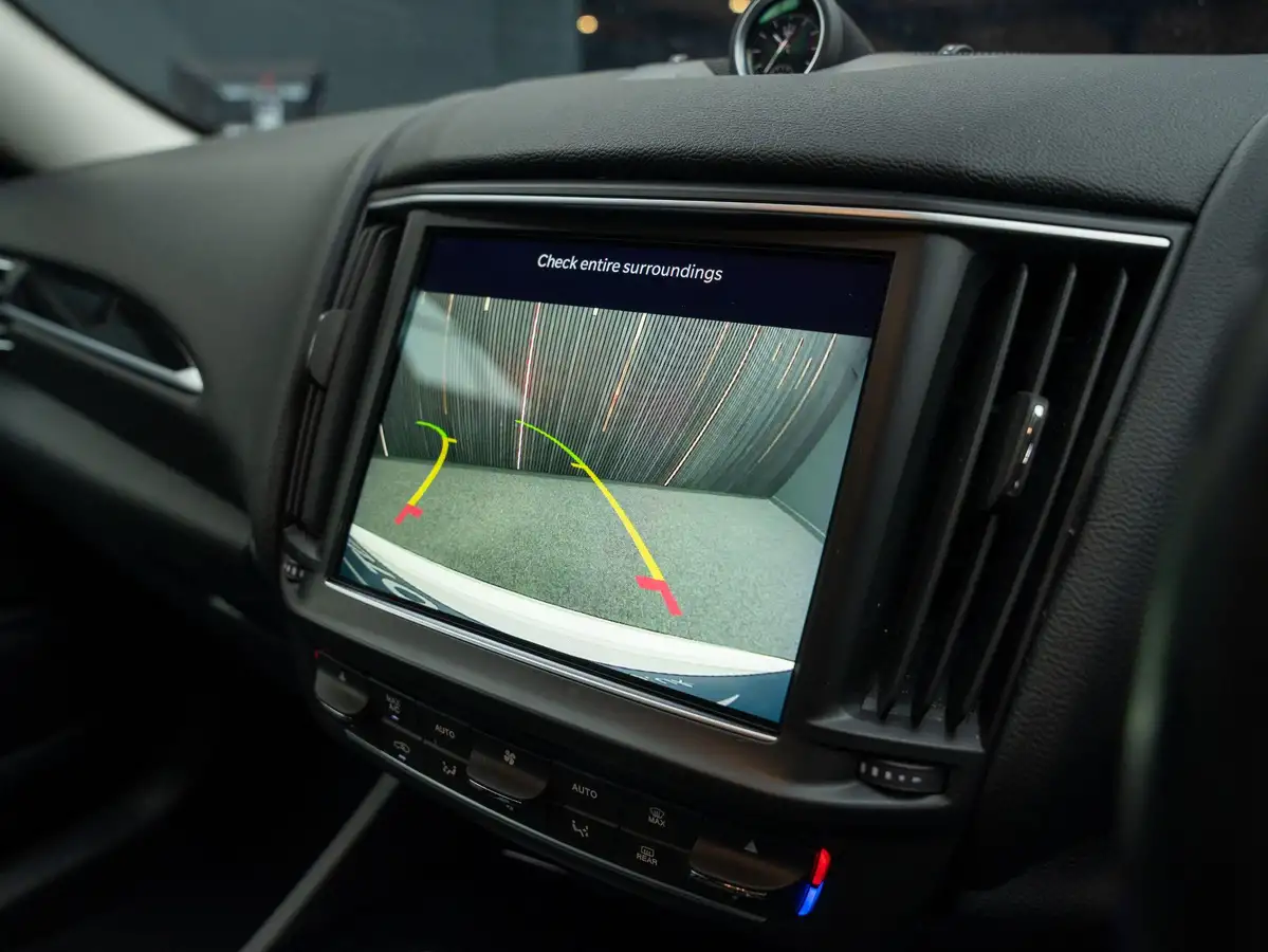 2021-maserati-levante-30-big-5