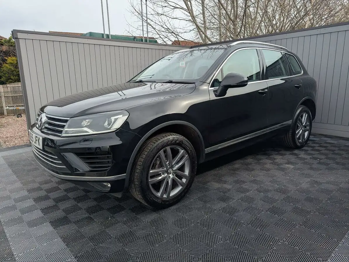2015-volkswagen-touareg-30tdi-se-204ps-2970cc-big-8