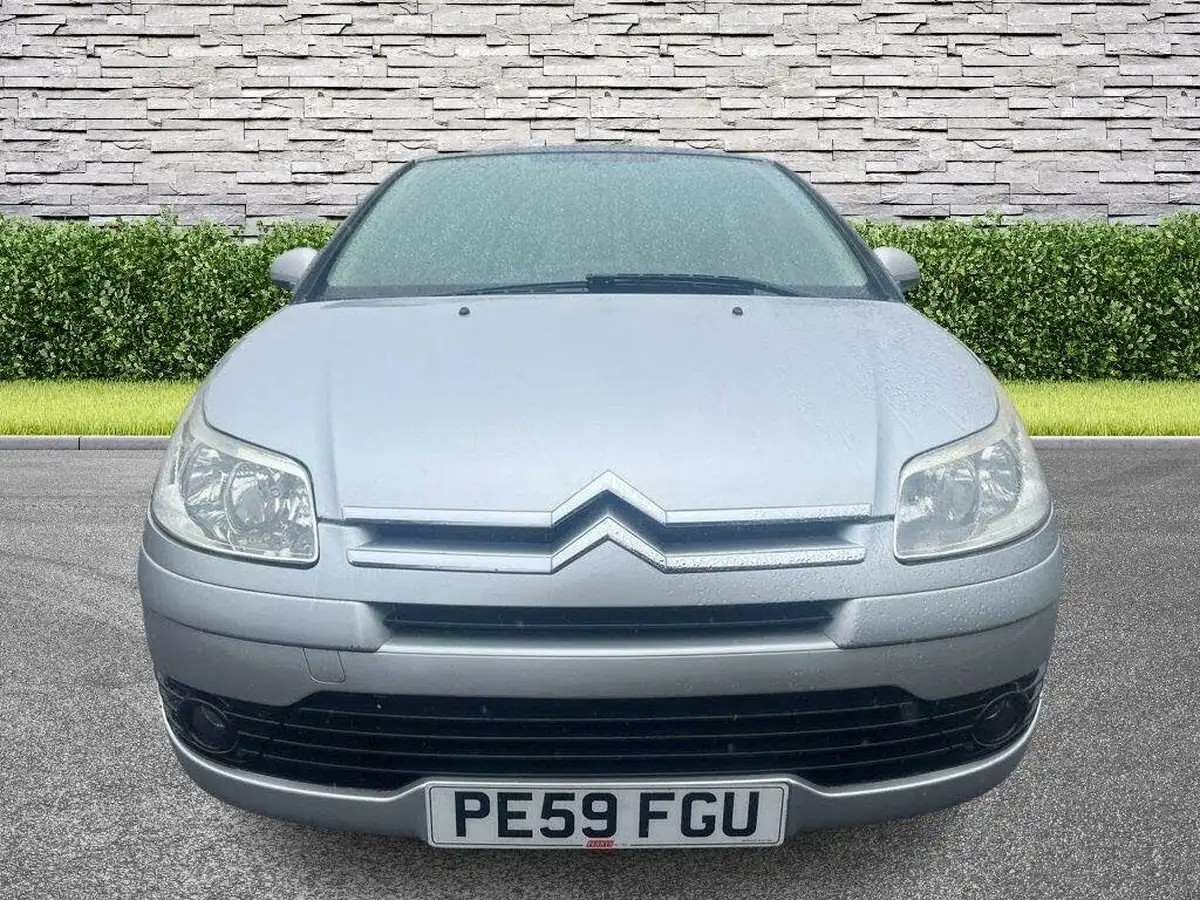 2009-citroen-c4-16-cachet-big-1