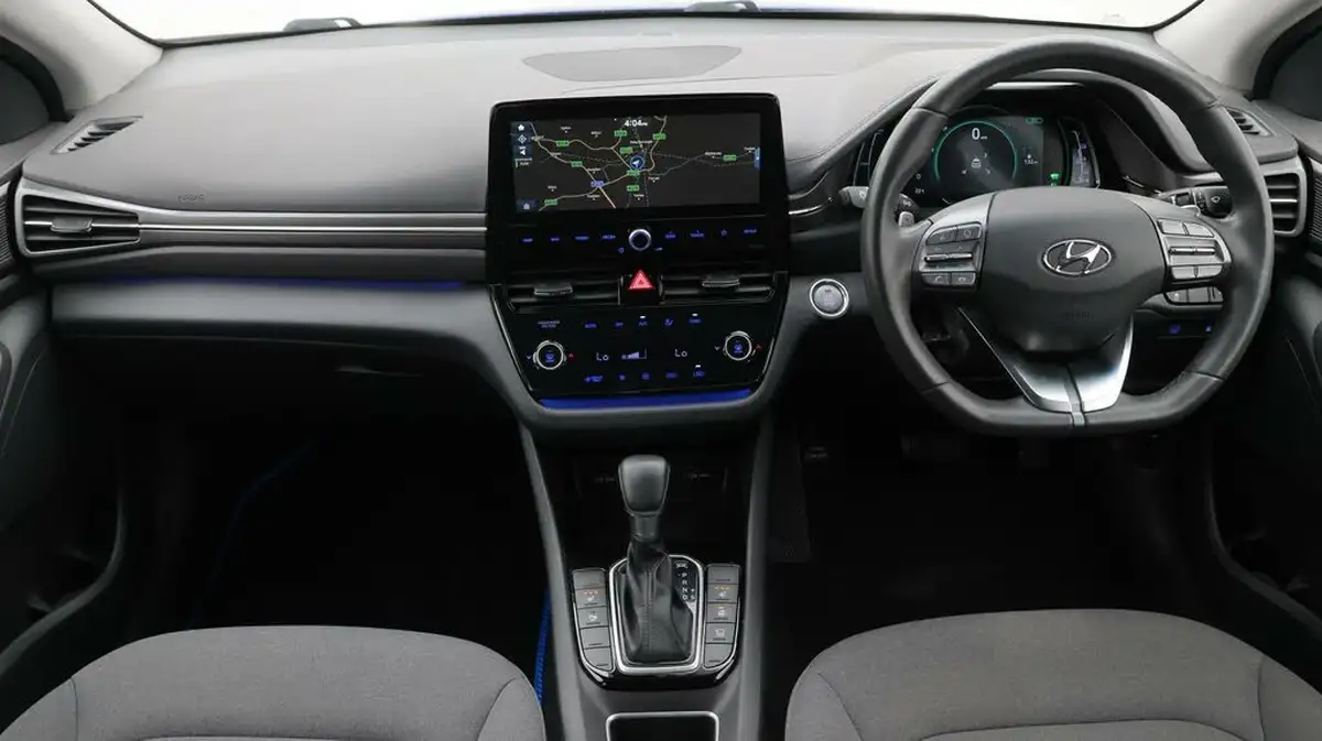 2020-hyundai-ioniq-16-gdi-premium-hybrid-big-13