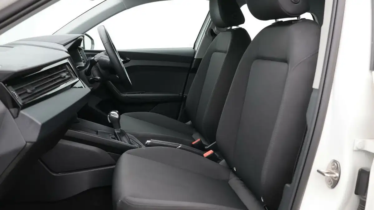 2022-audi-a1-10-25-tfsi-technik-s-tronic-big-14