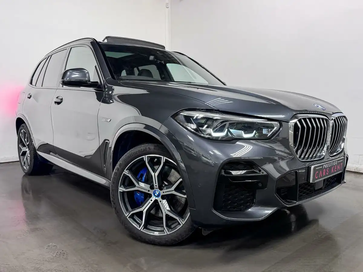 2022-bmw-x5-30-xdrive-45e-m-sport-394bhp-big-11