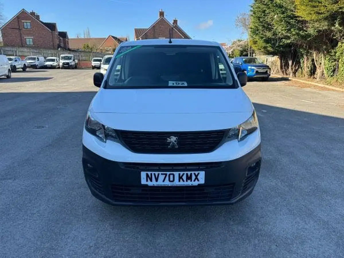 2021-peugeot-partner-15-bluehdi-1000-professional-100ps-eu6dt-panel-big-2