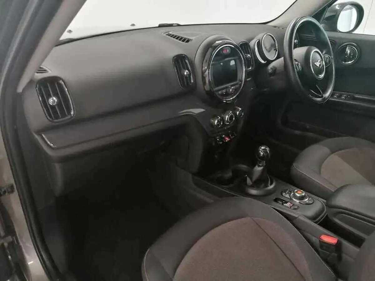 2017-mini-countryman-15-cooper-ss-big-14