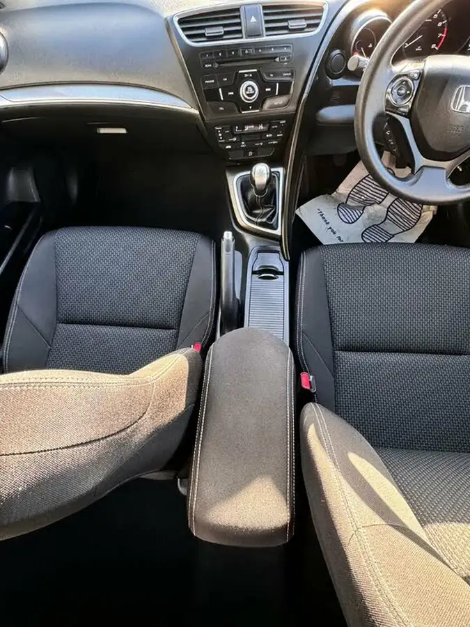 2015-honda-civic-14-s-1-cd-big-21