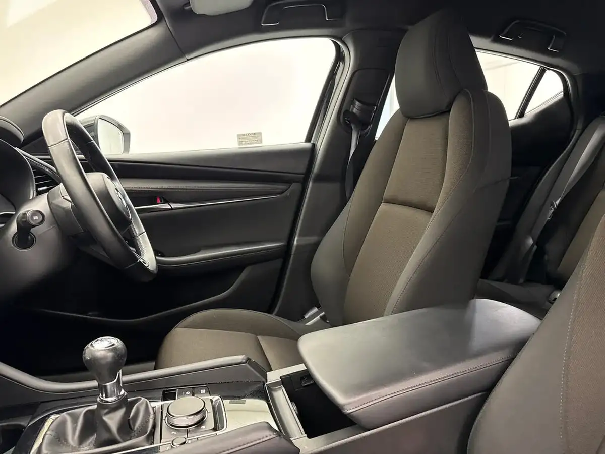 2022-mazda-mazda3-20-se-l-lux-122ps-hatchback-5d-big-10