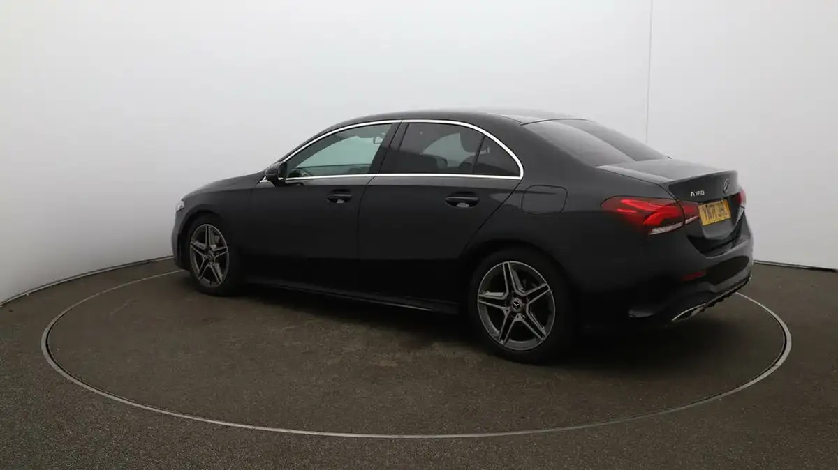 2021-mercedes-benz-a-class-13-a180-amg-line-saloon-4d-7g-dct-big-26