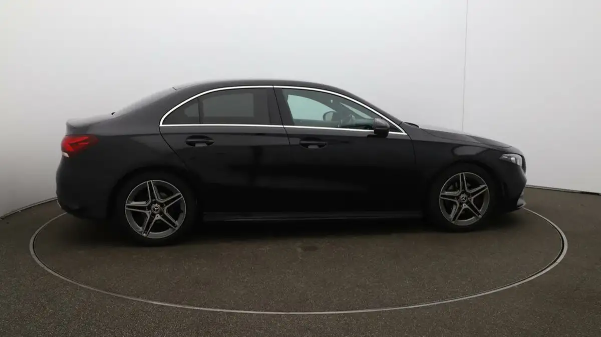 2021-mercedes-benz-a-class-13-a180-amg-line-saloon-4d-7g-dct-big-8