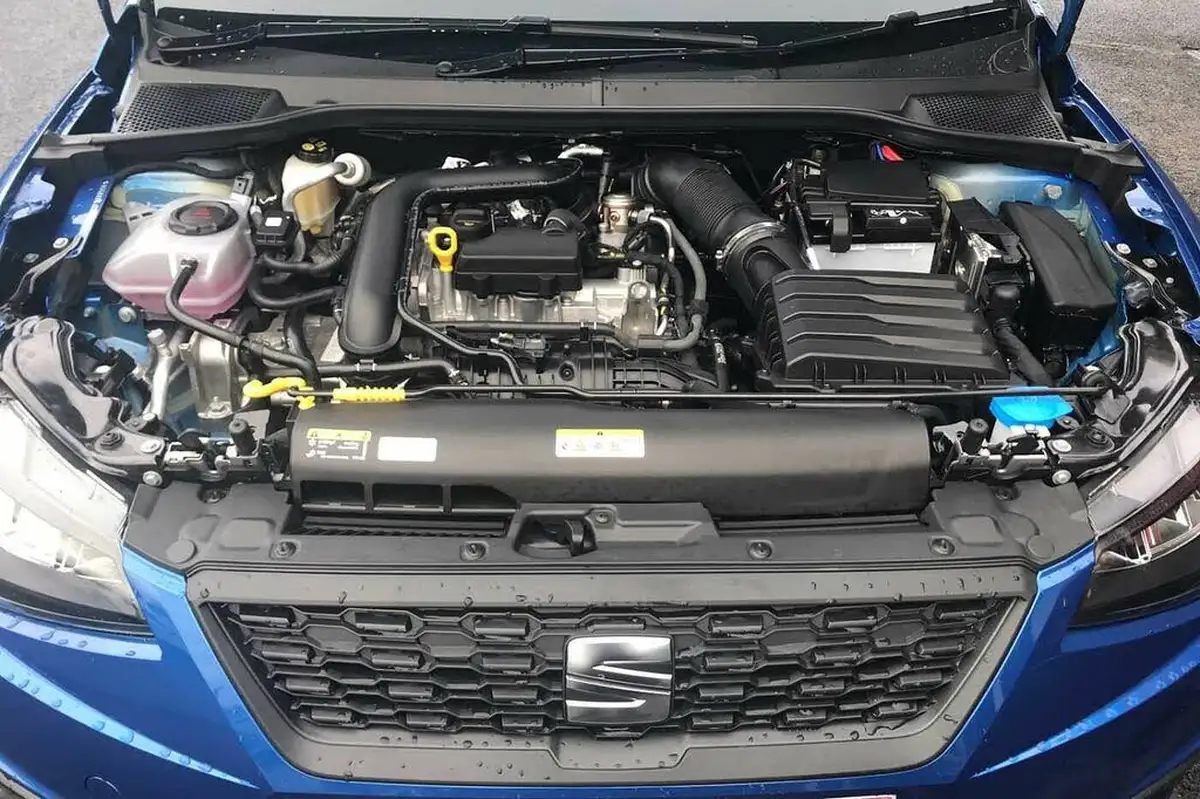 2024-seat-ibiza-10-tsi-se-technology-big-8