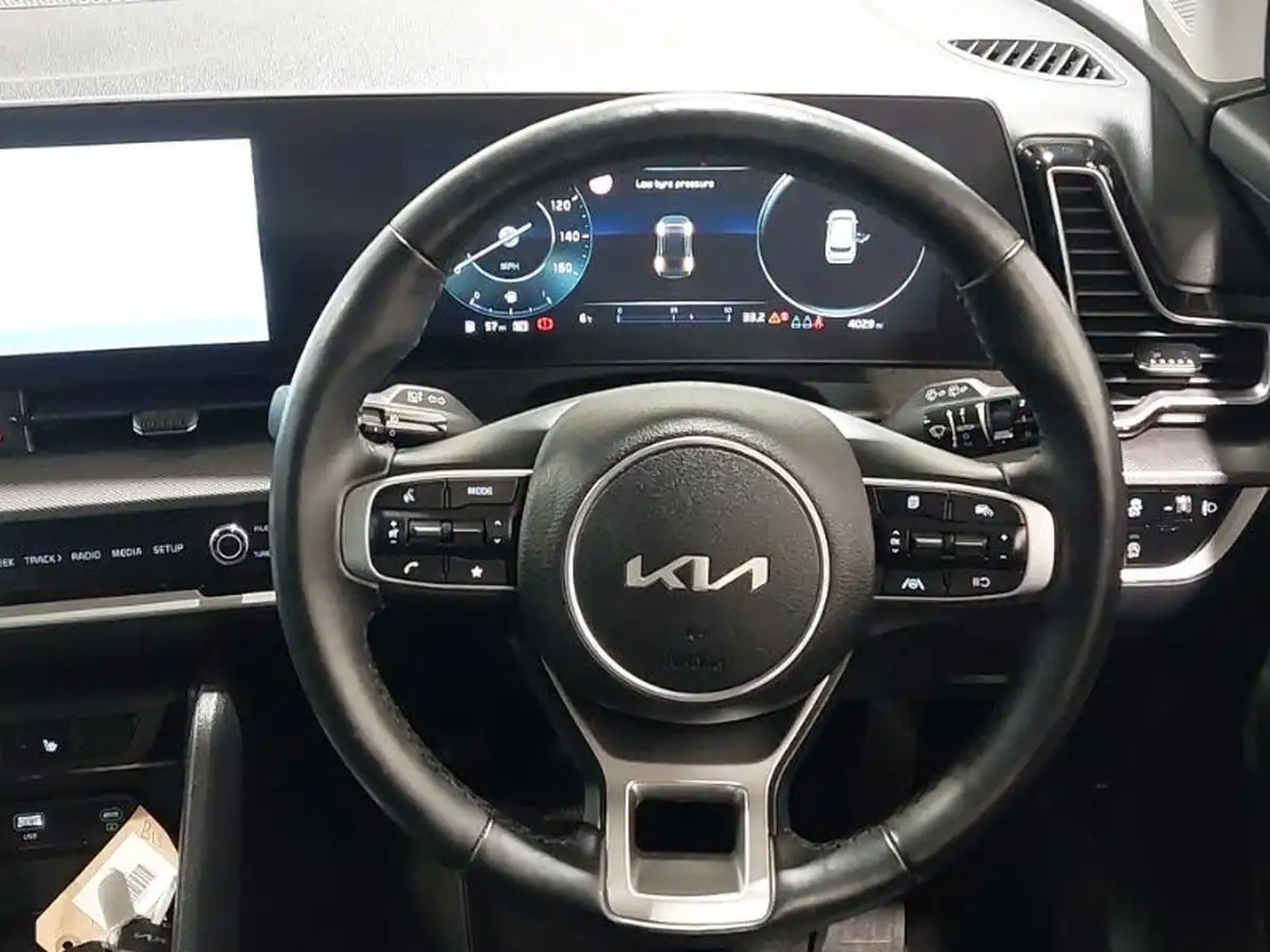2023-kia-sportage-16-t-gdi-3-148bhp-big-10