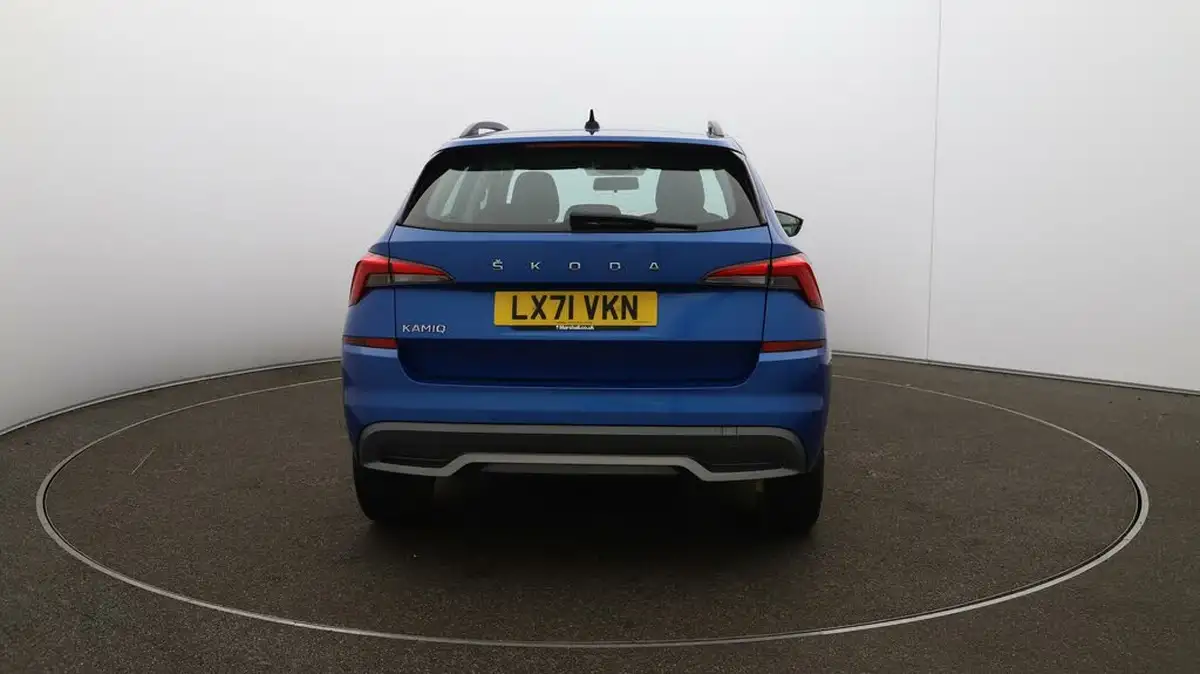 2021-skoda-kamiq-10-tsi-se-95ps-big-48