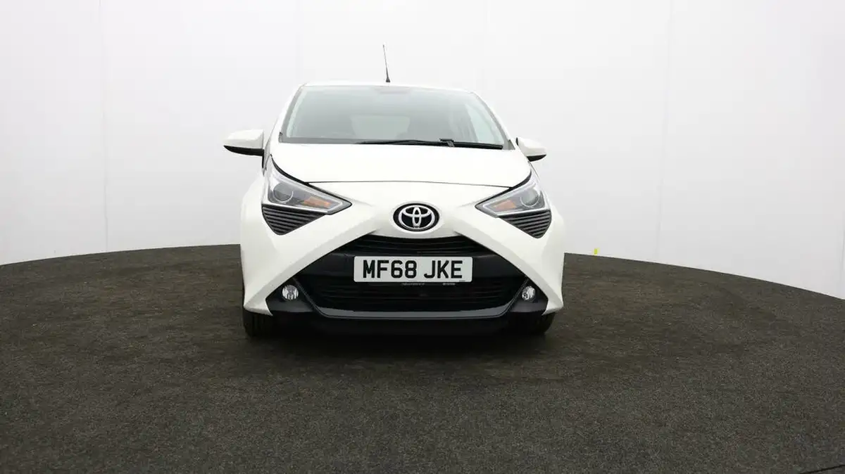 2018-toyota-aygo-10-vvt-i-x-plore-big-44