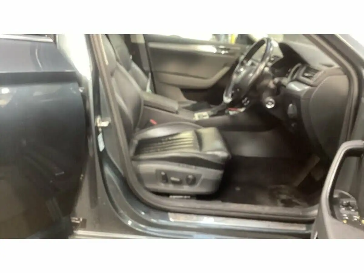 2021-skoda-superb-14-tsi-se-technology-156ps-estate-big-1