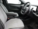 2023-renault-megane-e-tech-e-launch-edition-small-18