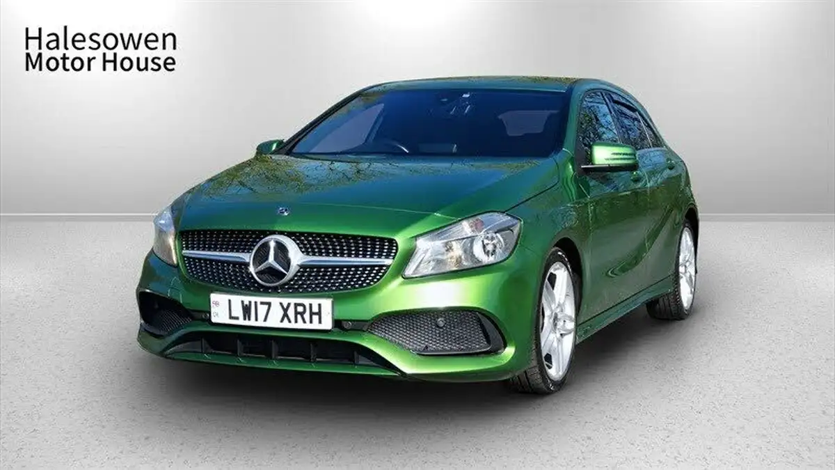 2017-mercedes-benz-a-class-21d-a200d-amg-line-ss-7g-dct-big-5