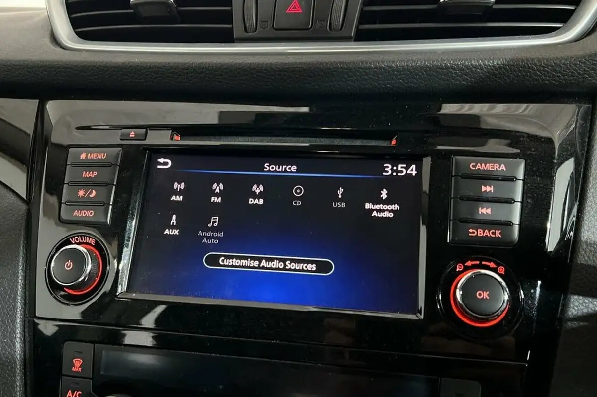 2021-nissan-qashqai-13-dig-t-acenta-premium-140ps-big-14