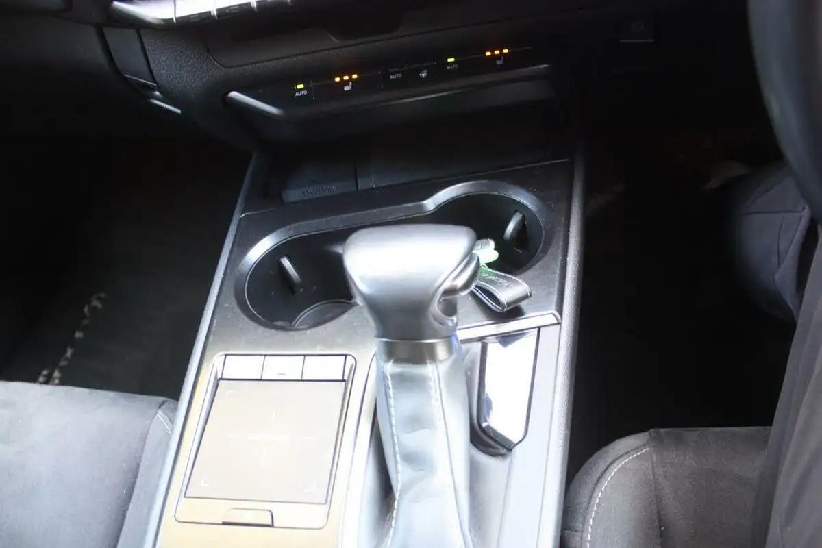 2021-lexus-ux-250h-20-ux-184bhp-without-navigation-big-21