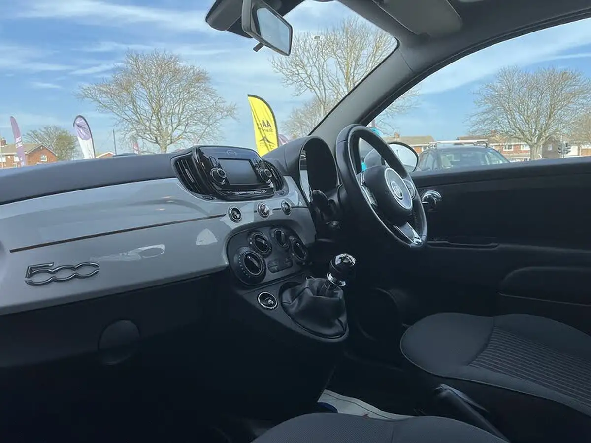 2018-fiat-500-12-collezione-fall-big-36