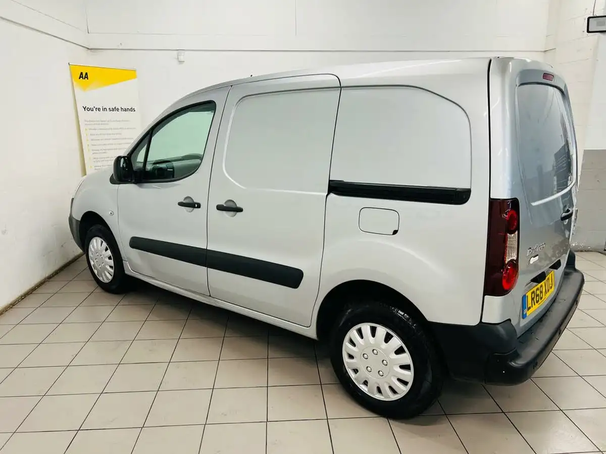 2018-citroen-berlingo-e-635-enterprise-big-3