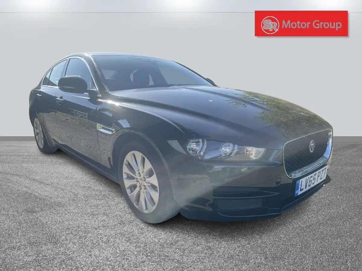 2015-jaguar-xe-20td-prestige-163ps-big-6