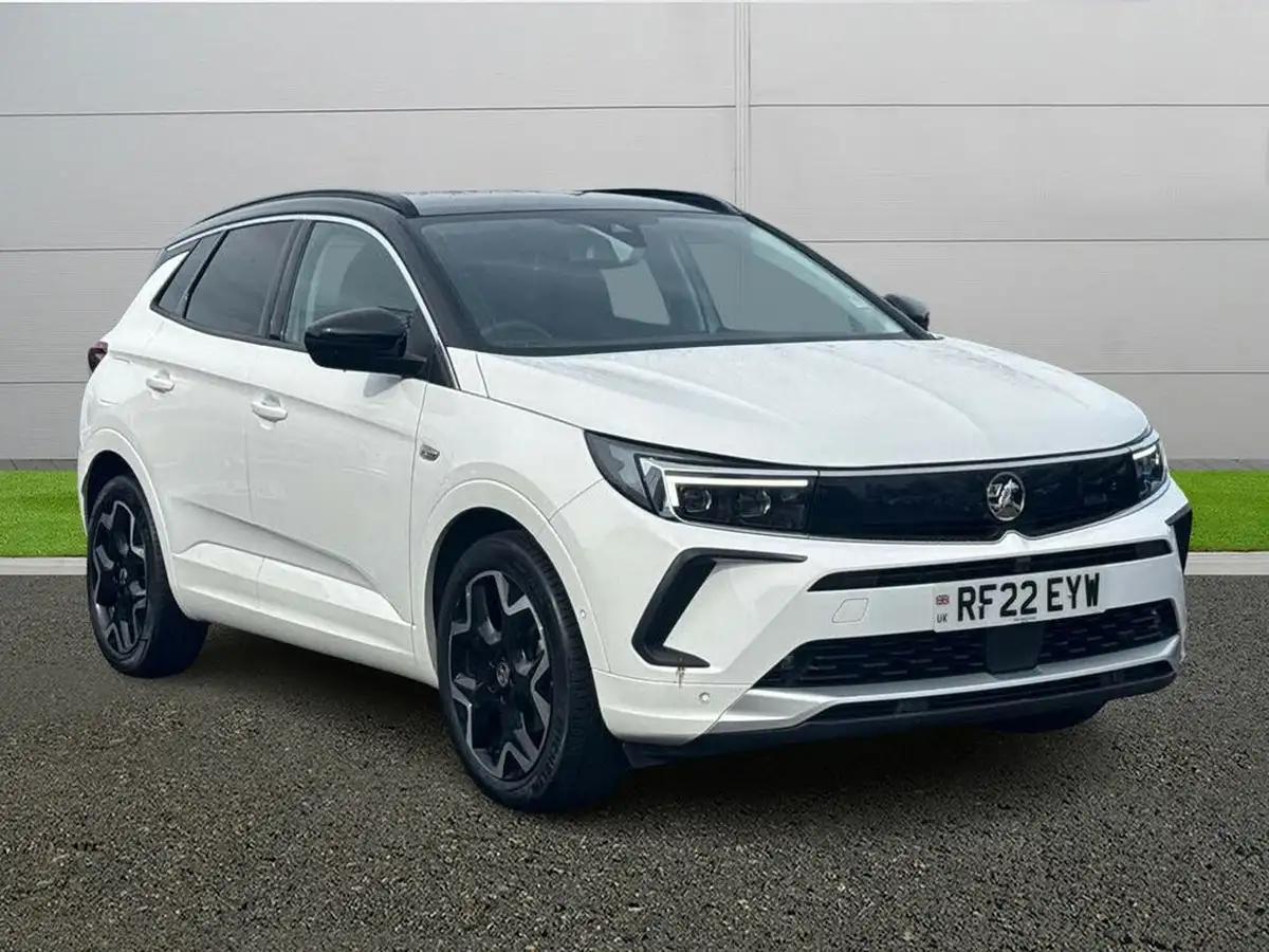 2022-vauxhall-grandland-12-elite-big-0