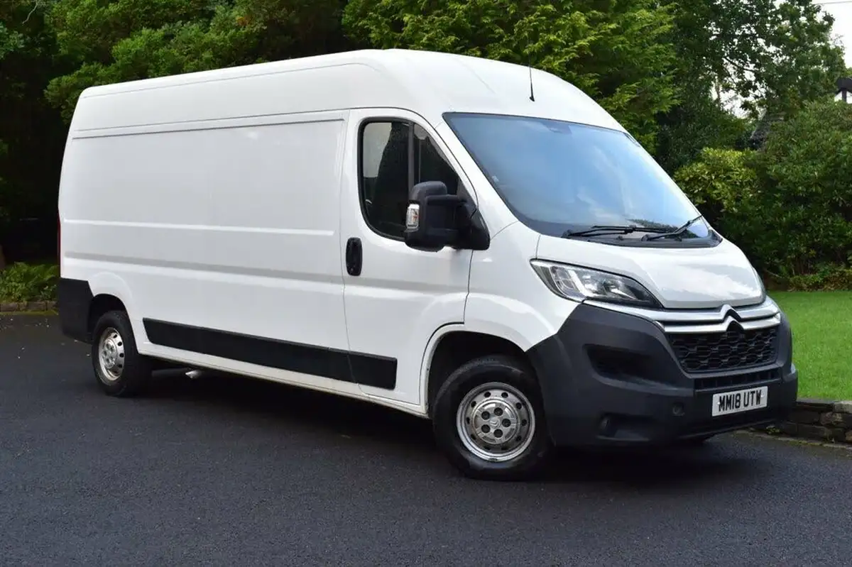2018-citroen-relay-20bluehdi-35-l3h2-enterprise-130eu6-big-0
