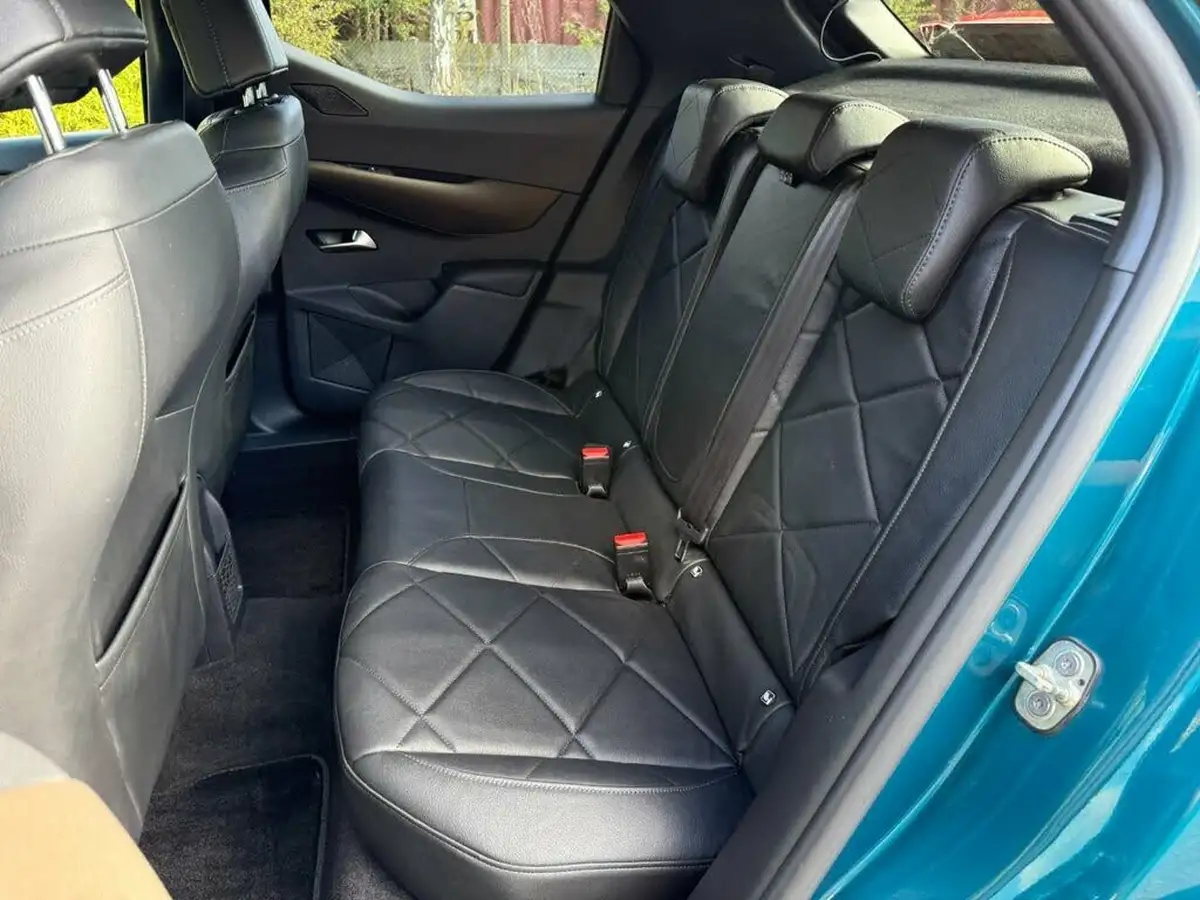 2019-ds-ds-3-crossback-12-puretech-prestige-130ps-eat8-big-12
