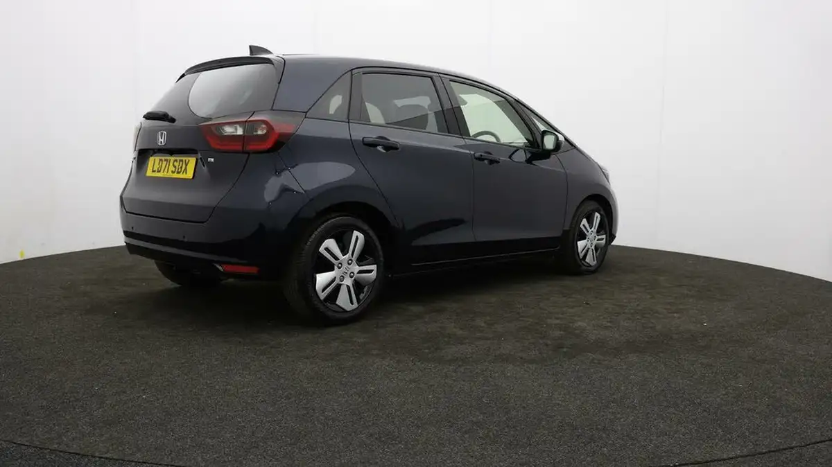 2022-honda-jazz-15-i-mmd-ex-107ps-big-6