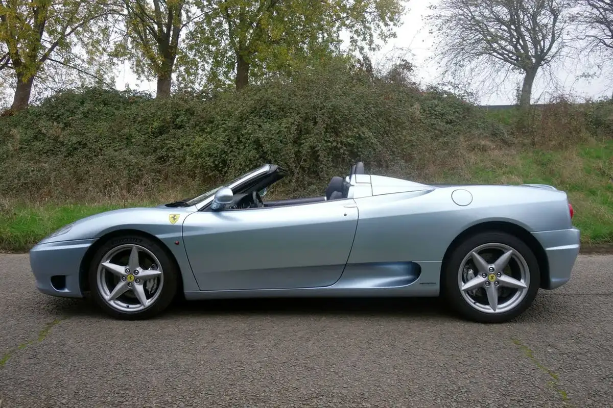 2002-ferrari-360-36-spider-big-5